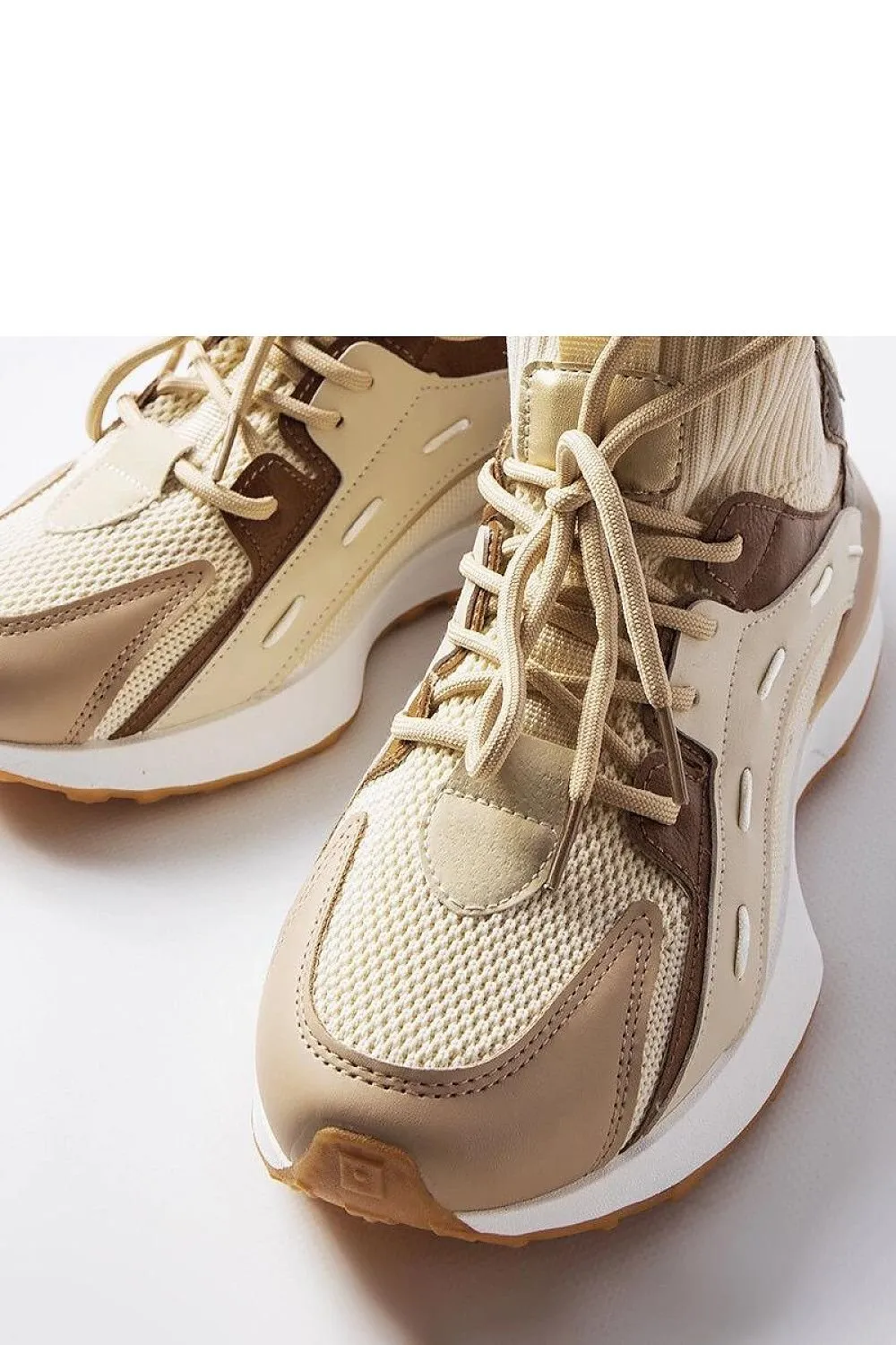 Beige sports sneakers