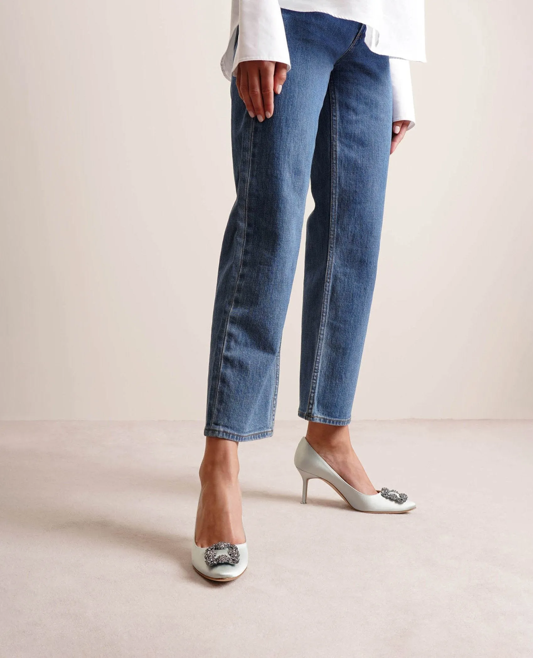 Hangisi 70 mint satin pumps