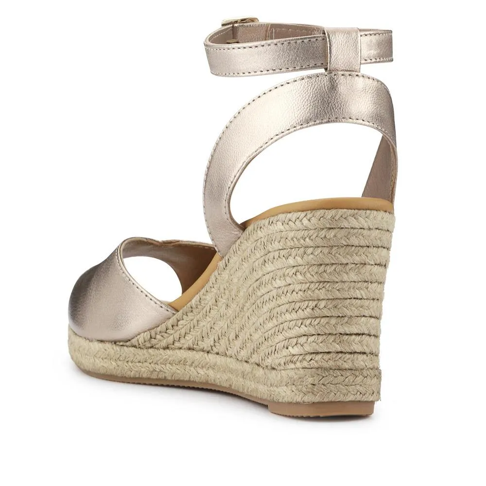 Leather Wedge-Heeled Sandals - MARCHESA / 327 169