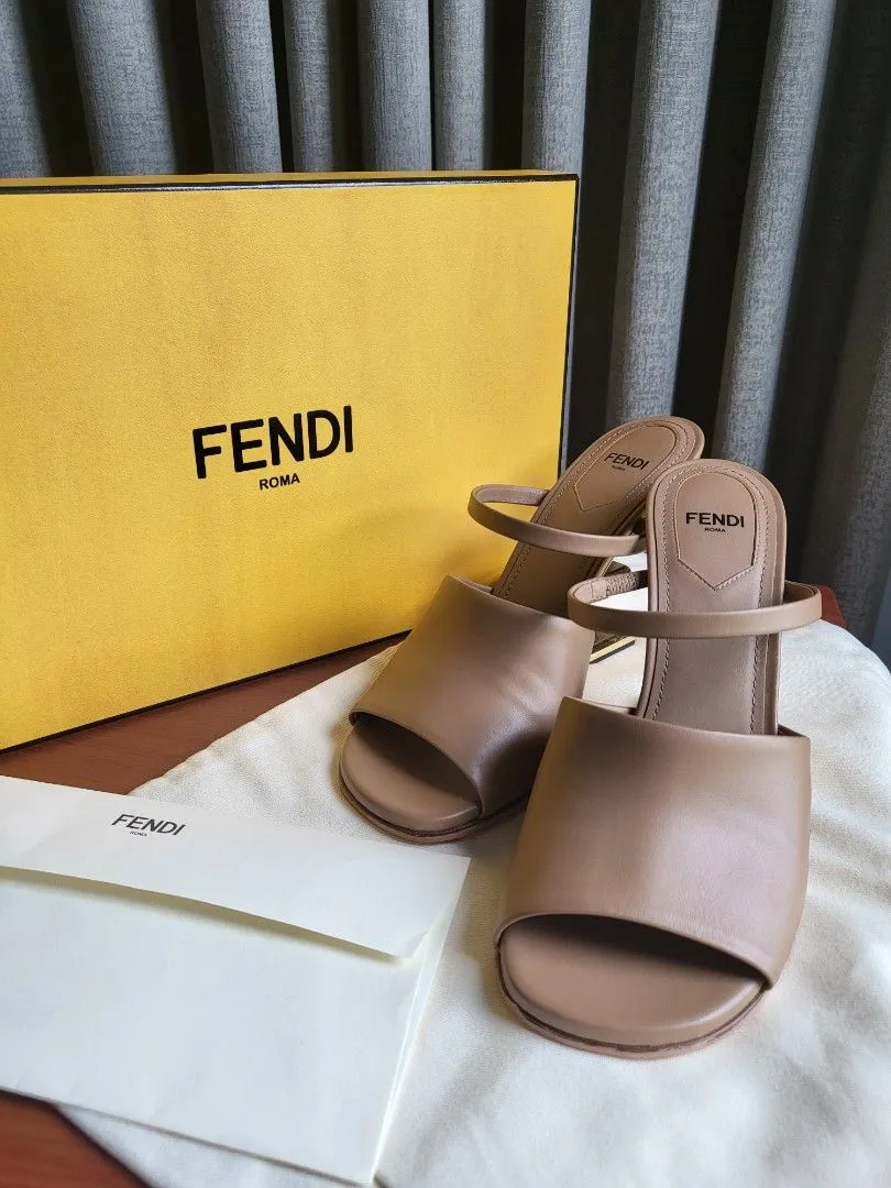 <b>FENDI</B> <BR>First High-Heel Sandals 37