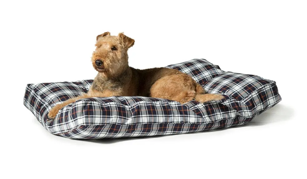 Lumberjack Box Duvet Dog Bed