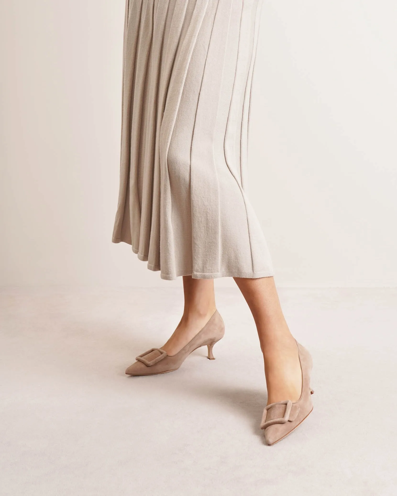 Maysale pump 50 nude suede