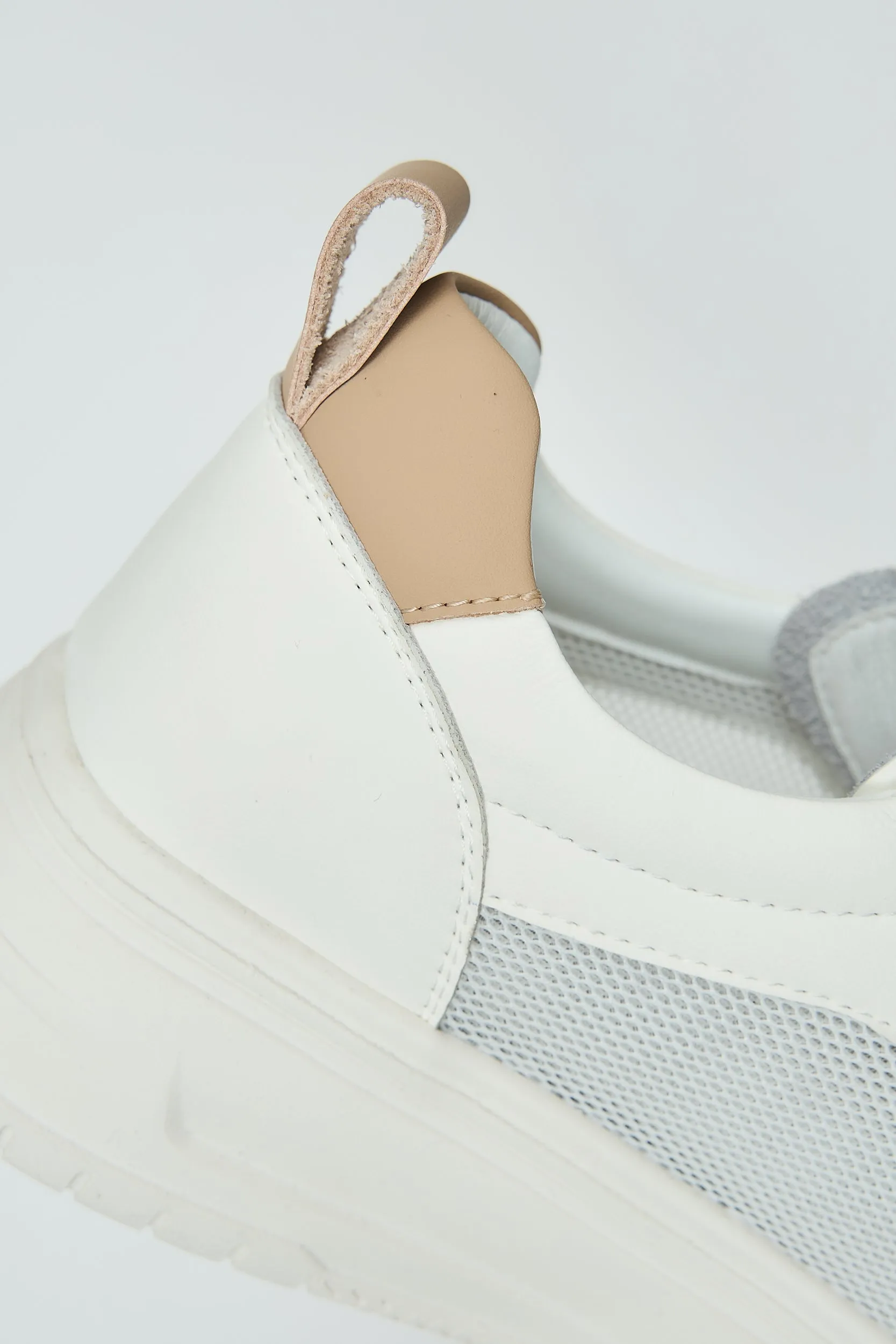 Mia Beige