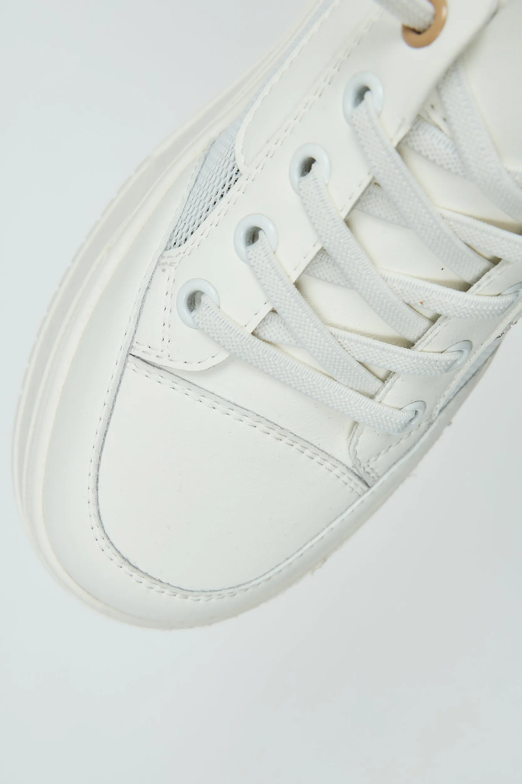 Mia Beige