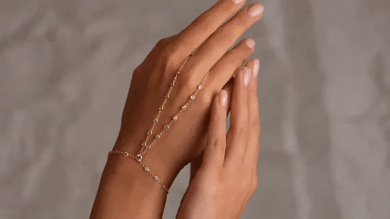 Minimalist Hand Chain Bracelet