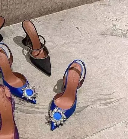 New Satin Women High Heeled Sandals Elegant Pointed Toe Sunflower Crystal Buckle Embellish Studded Sandals Summer Wedding Shoes