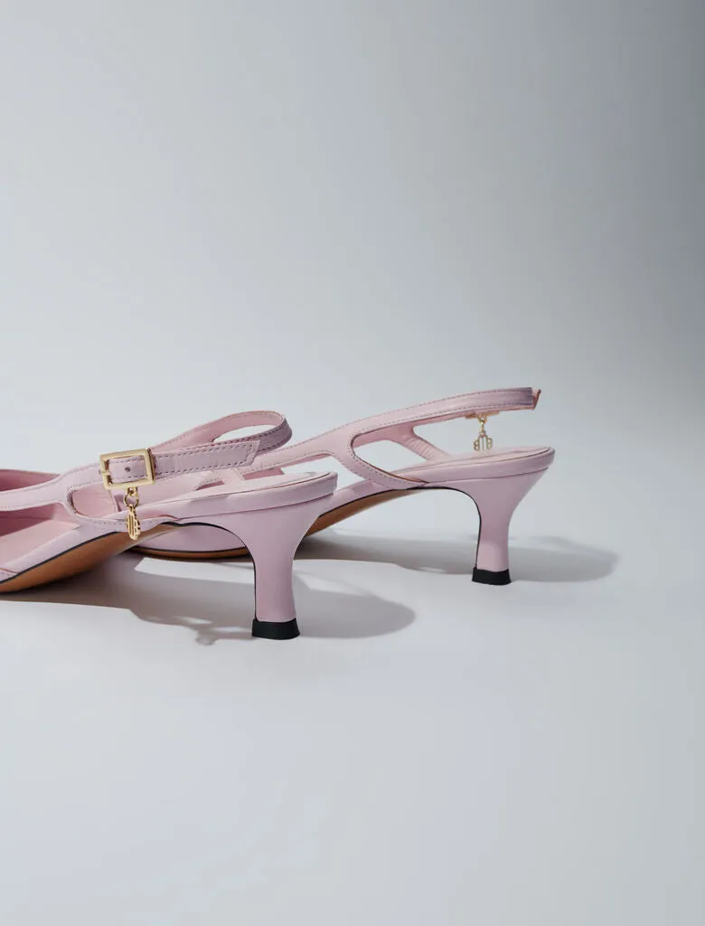 Pointed leather pumps