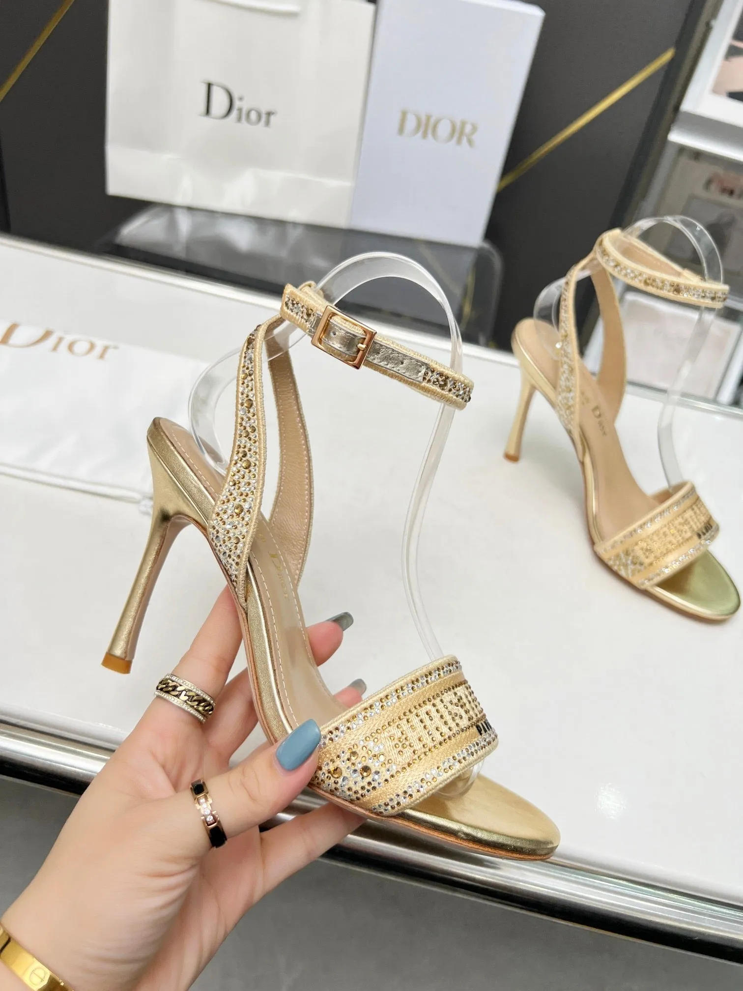 SE1107 DR Dway Heeled Sandal /  Size5-10