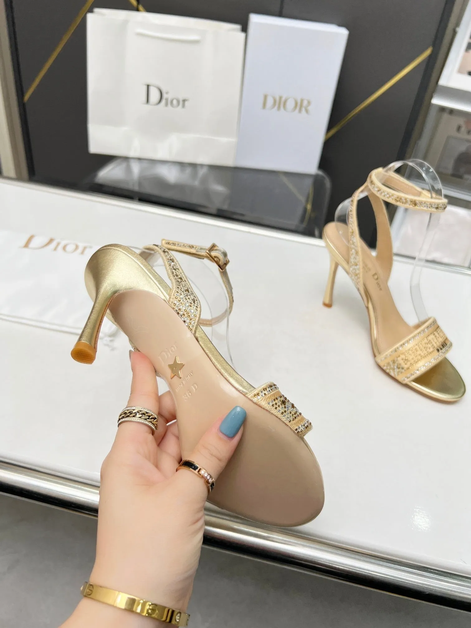 SE1107 DR Dway Heeled Sandal /  Size5-10