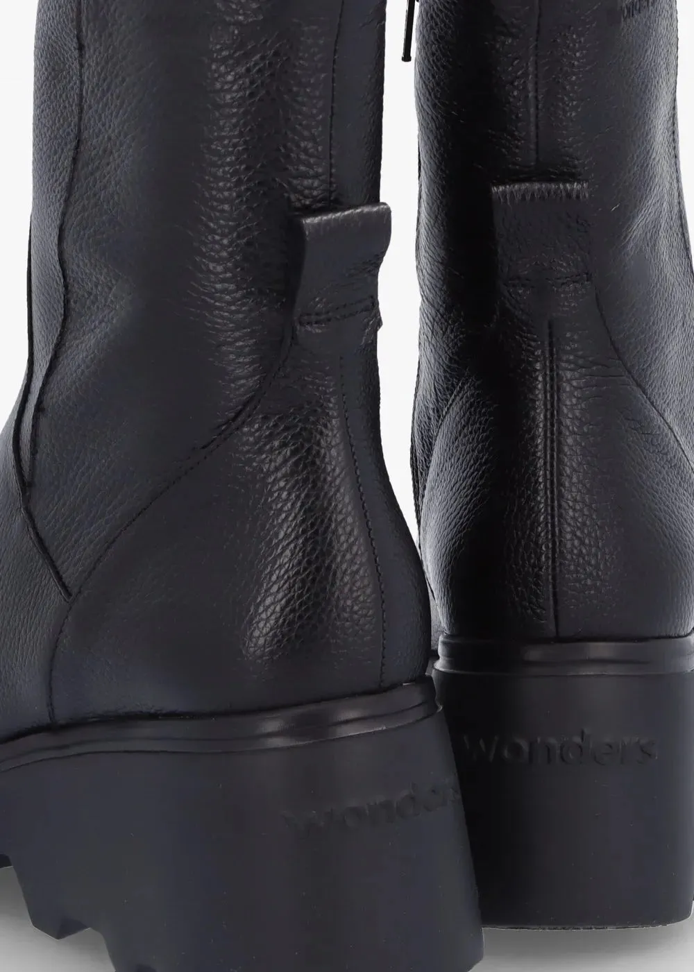 Wonders LEEDS Black Leather Ankle Boots with Chunky Wedge Sole and Pull Tabs