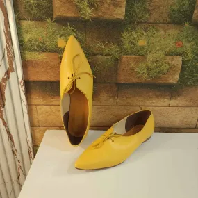 Yellow Pointed Pumps in Flat